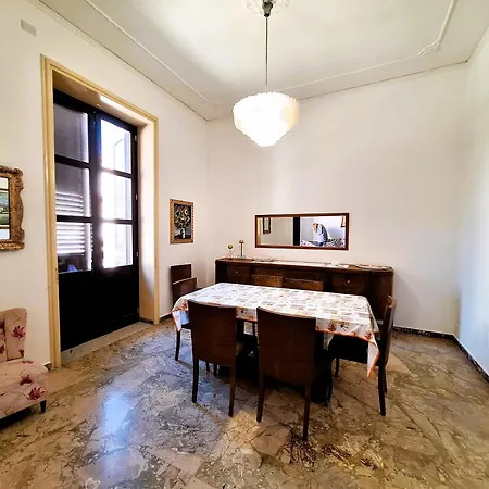 Matteotti 64 Lejlighed